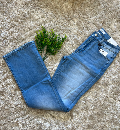 Light Bootcut Jeans